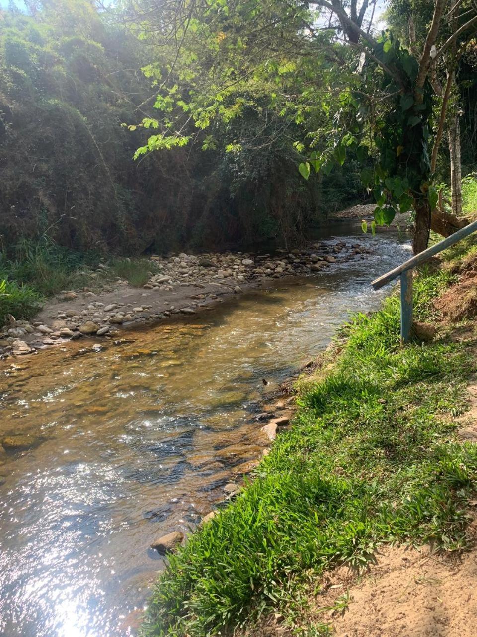 Pousada E Restaurante Bora Bora Da Serra Sao Bento do Sapucai Bagian luar foto
