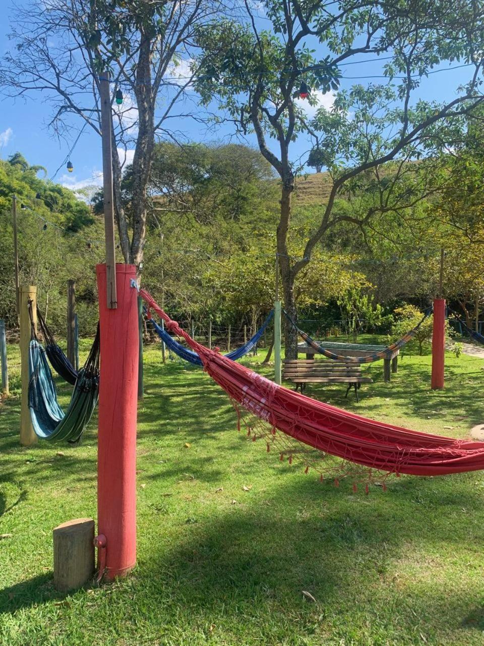 Pousada E Restaurante Bora Bora Da Serra Sao Bento do Sapucai Bagian luar foto
