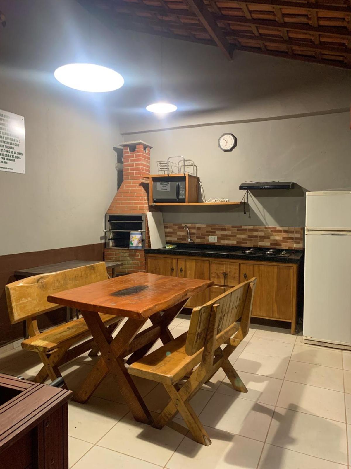 Pousada E Restaurante Bora Bora Da Serra Sao Bento do Sapucai Bagian luar foto